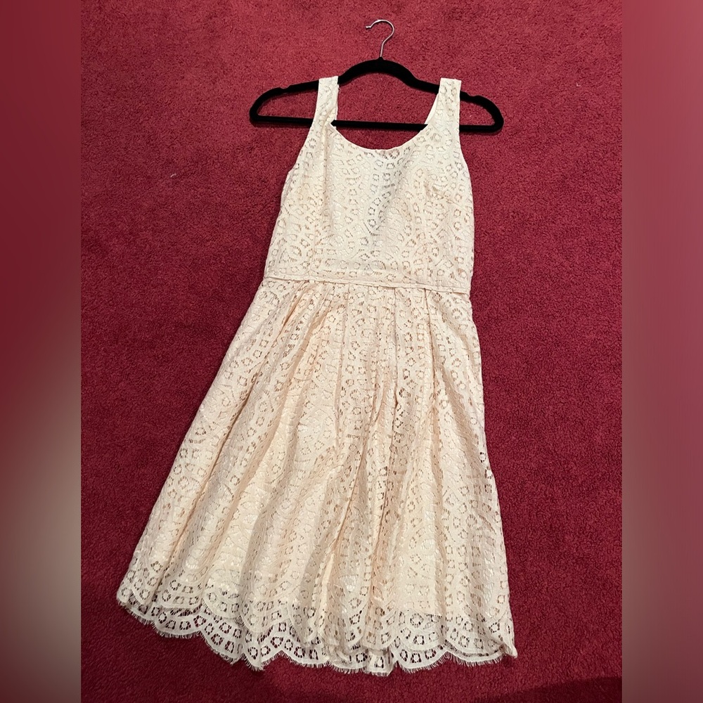 Cream colored lace overlay jcrew size 0